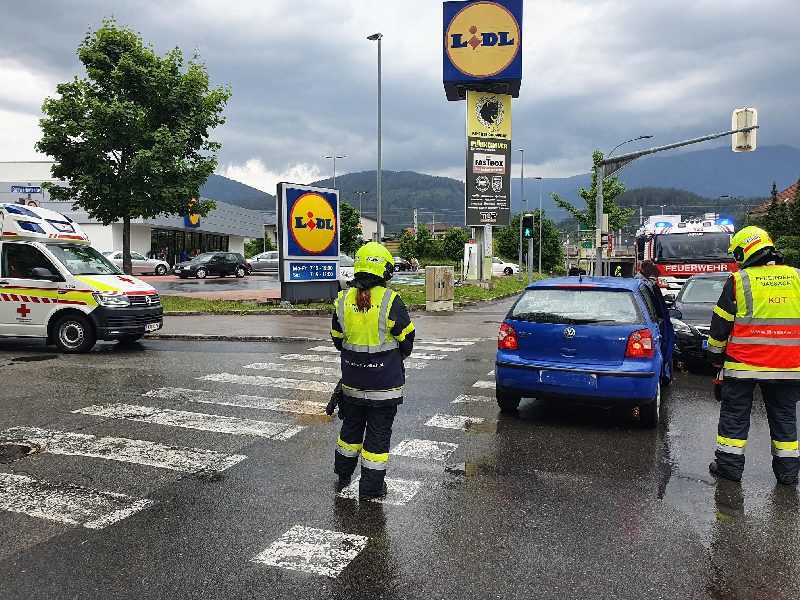Kellerbrand und Verkehrsunfall (Bild 1)